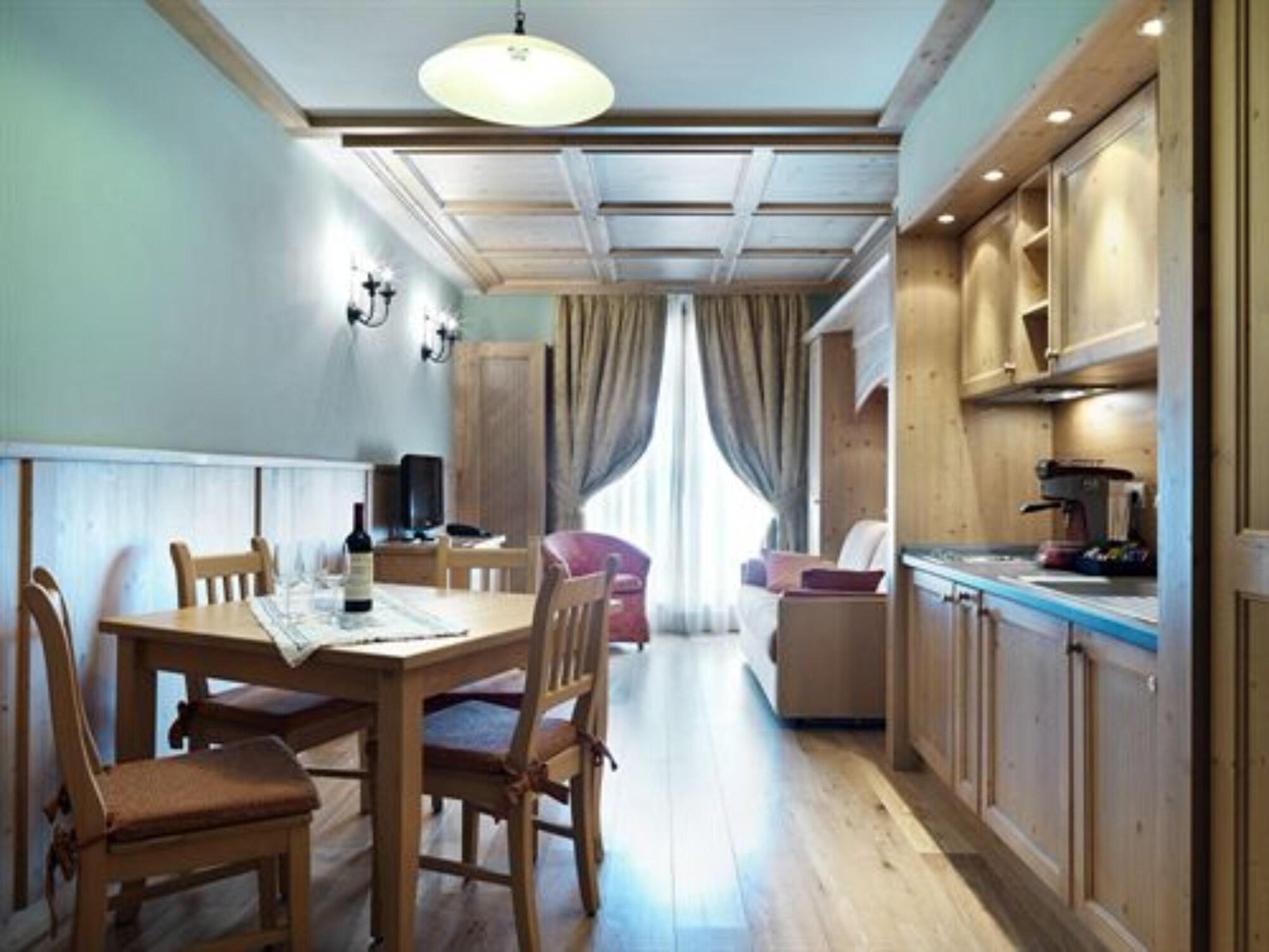 Radisson Residences Savoia Palace Κορτίνα Ντ' Αμπέτσο Εξωτερικό φωτογραφία