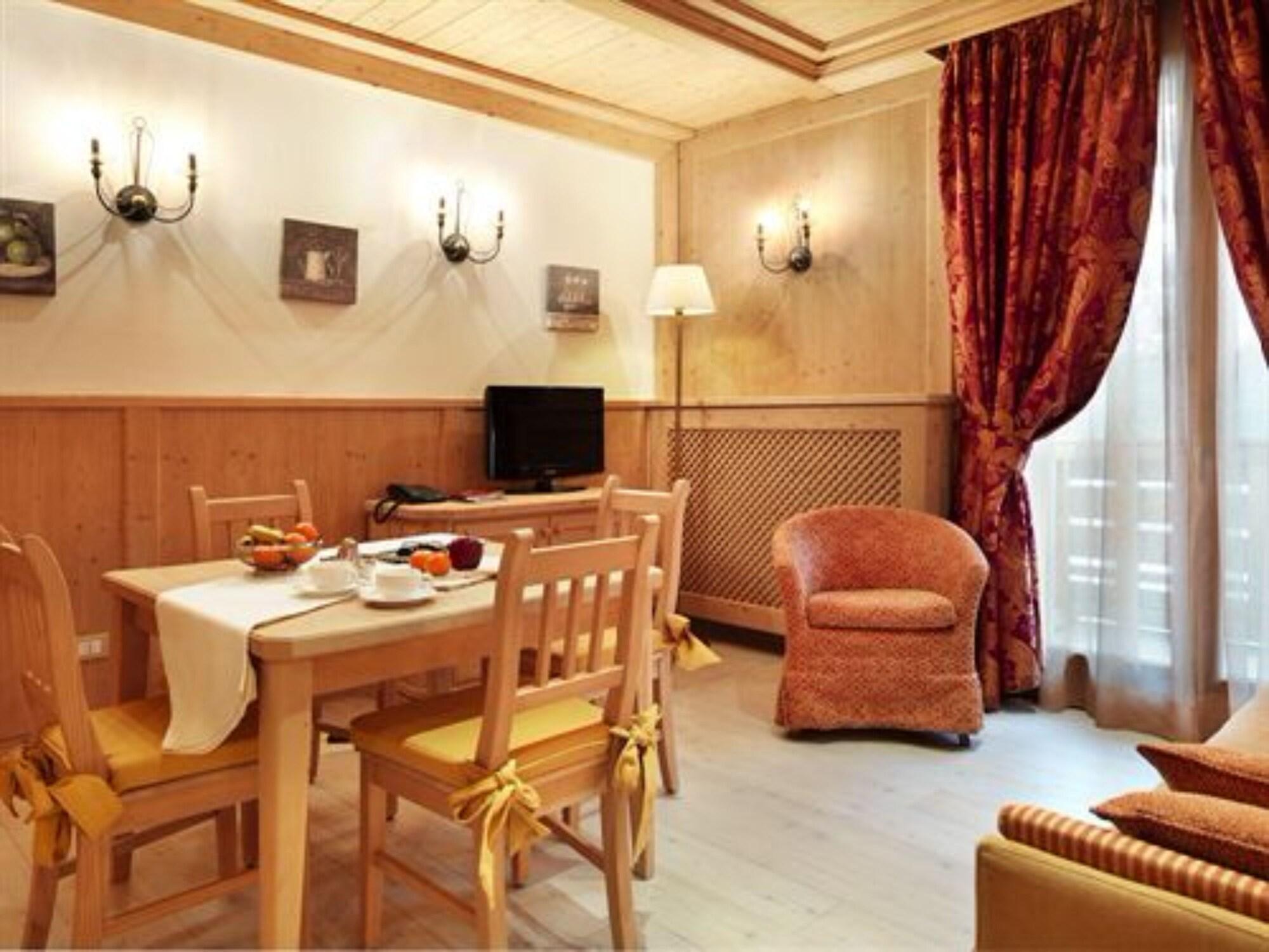 Radisson Residences Savoia Palace Κορτίνα Ντ' Αμπέτσο Εξωτερικό φωτογραφία